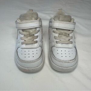 White Air Force Nike